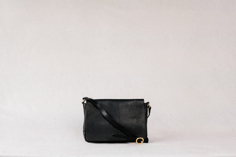 Able Lari Slim Crossbody